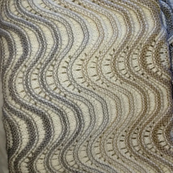 Calvin Klein Scarf - Picture 6 of 6